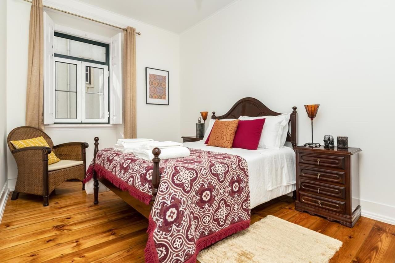 Exotic M2 R2 - Comfortable Classy Double Room With Shared Bath Lisboa Exteriör bild